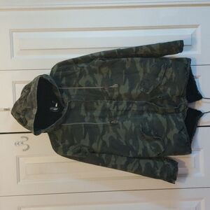 Jou Jou destructed camouflage lined coat women medium pockets hooded